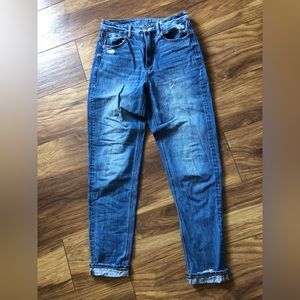 American eagle mom jeans, size 4, 32 inch inseam